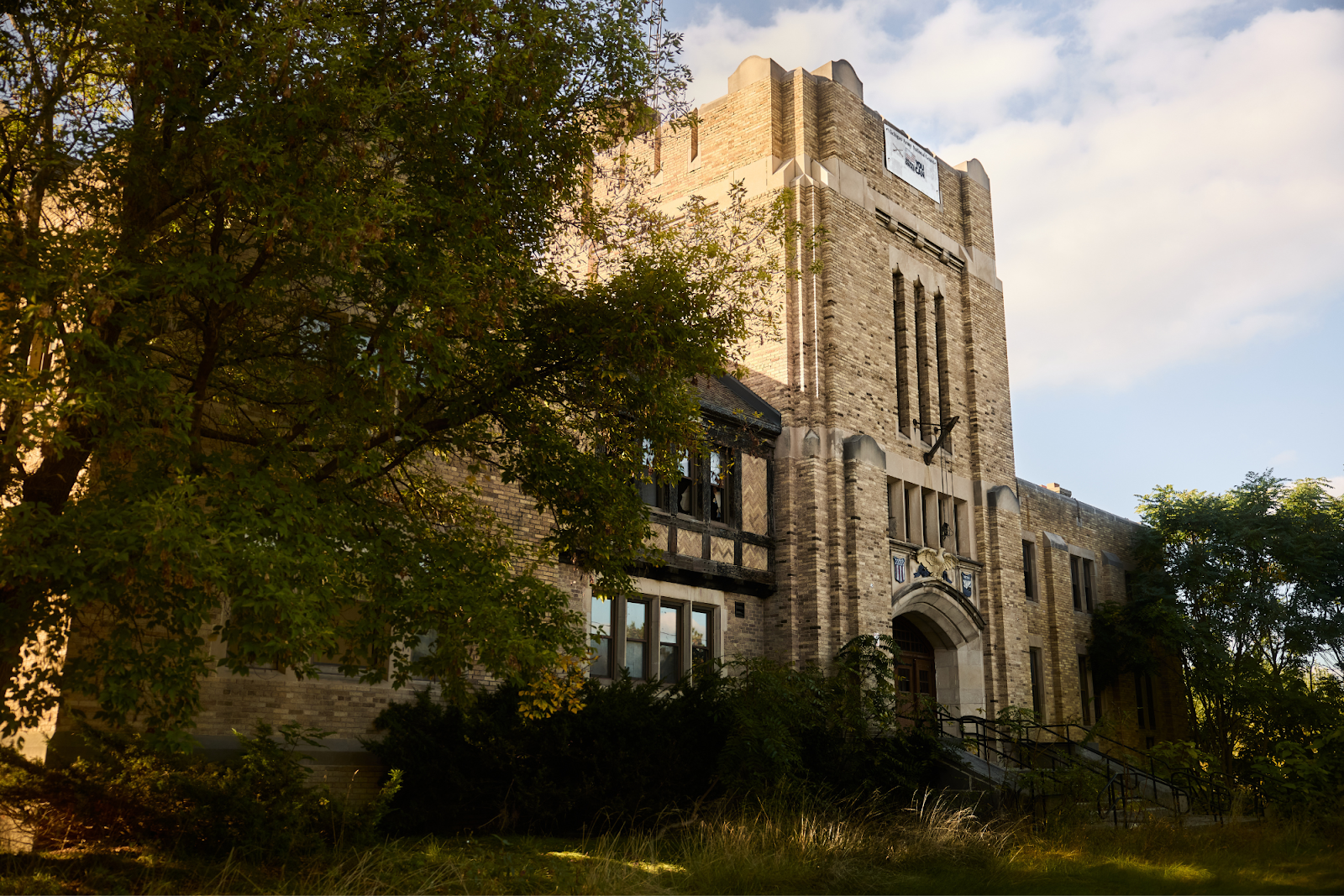 As a part of Flintside's 'On the Ground' series, photo-journalist Bryce Mata visited the neighborhoods of Sarvis Park and Eastside Franklin Park and captured photos of how the communities look today.